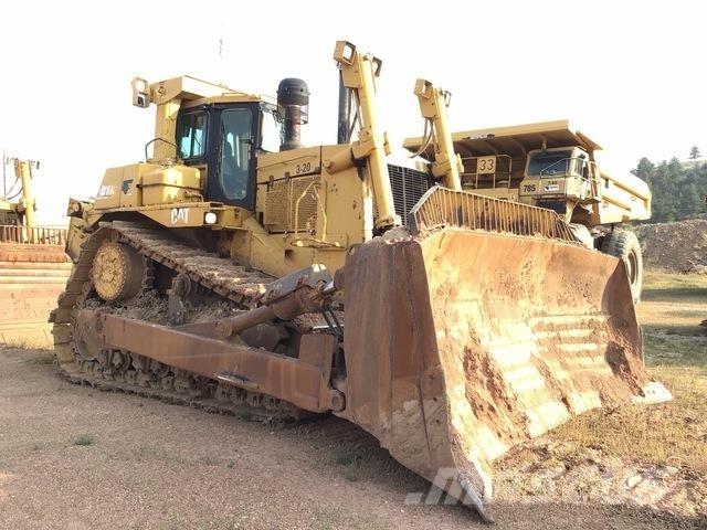 CAT D10R 履带式推土机