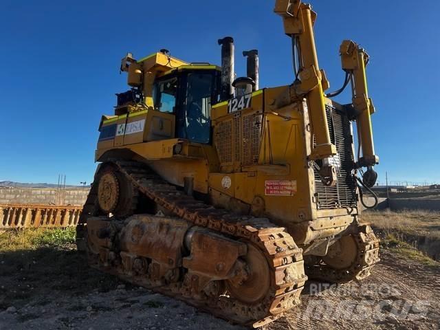 CAT D10T 履带式推土机