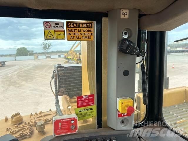 CAT D10T 履带式推土机
