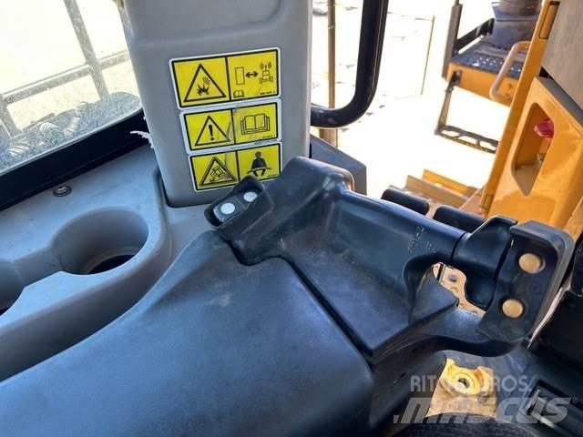 CAT D10T2 履带式推土机