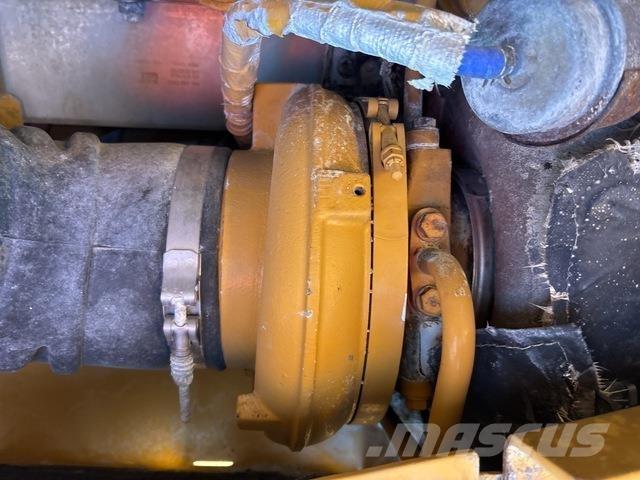 CAT D11 履带式推土机
