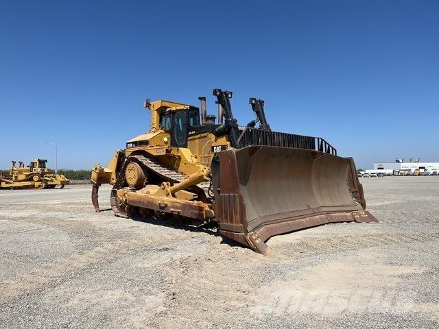 CAT D11R 履带式推土机