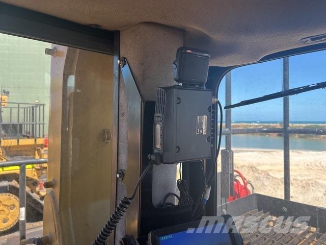 CAT D11T 履带式推土机