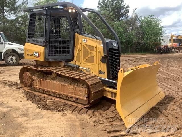 CAT D3 履带式推土机