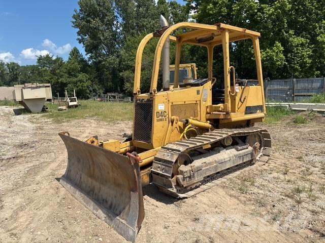 CAT D4C 履带式推土机
