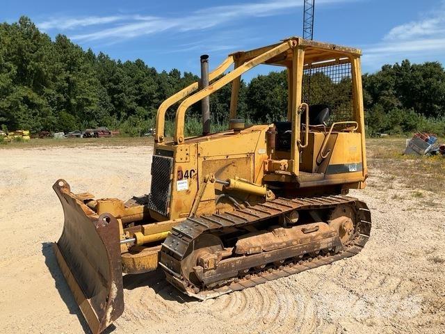 CAT D4C 履带式推土机