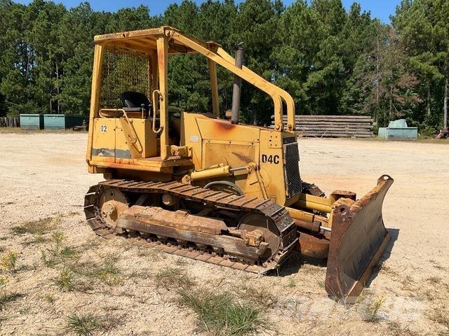 CAT D4C 履带式推土机