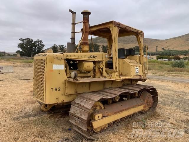 CAT D5B 拖拉机/农用车