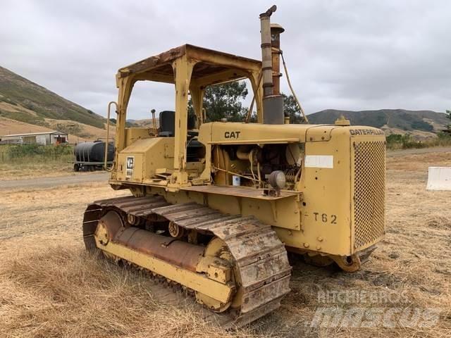 CAT D5B 拖拉机/农用车