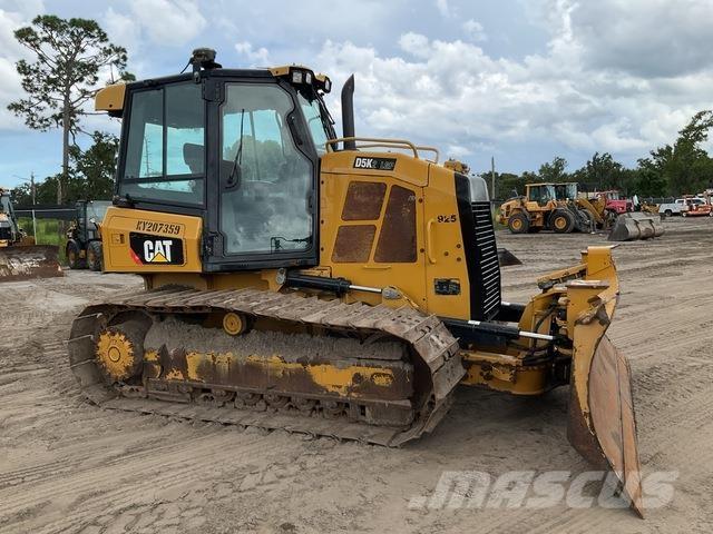 CAT D5K2 LGP 履带式推土机