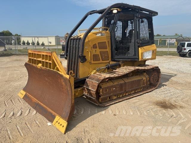 CAT D5K2 XL 履带式推土机