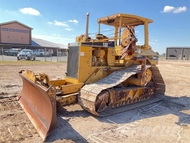 CAT D5M LPG 履带式推土机