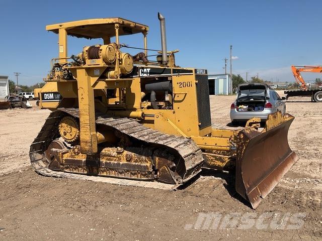 CAT D5M LPG 履带式推土机