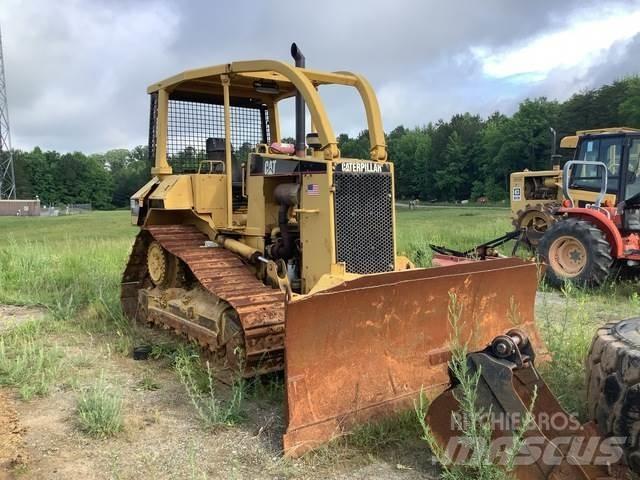 CAT D5M XL 履带式推土机