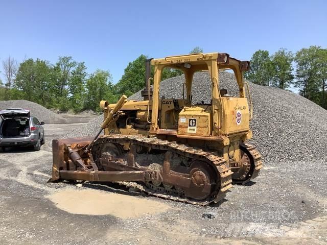 CAT D6D 履带式推土机