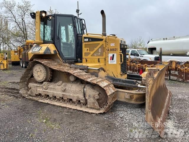 CAT D6N 履带式推土机
