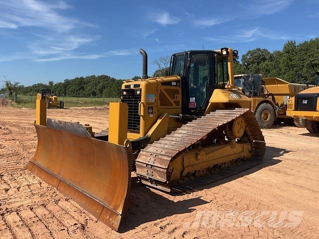 CAT D6N LGP 履带式推土机