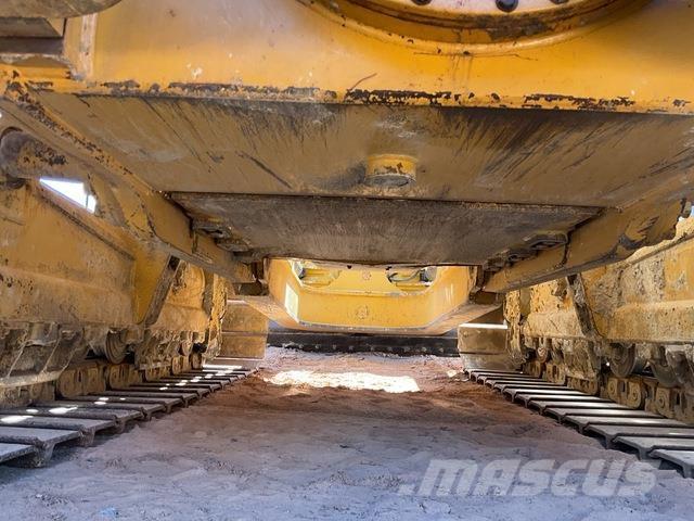 CAT D6N LGP 履带式推土机