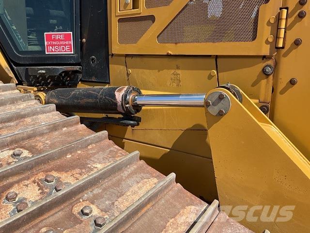 CAT D6N LGP 履带式推土机