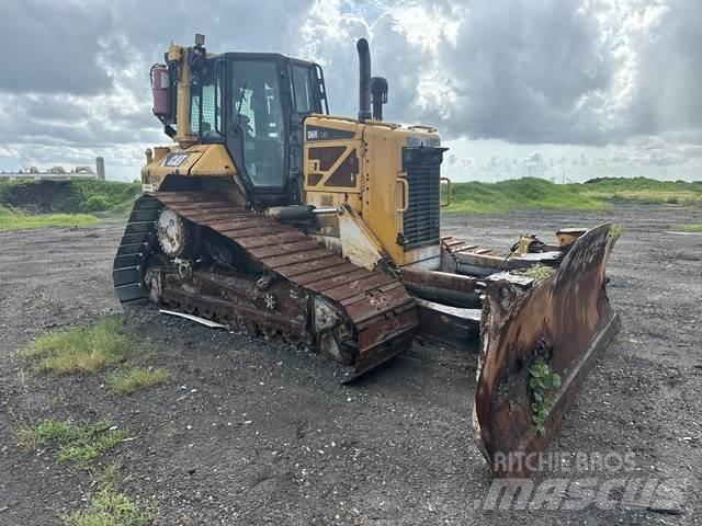 CAT D6N LPG 履带式推土机