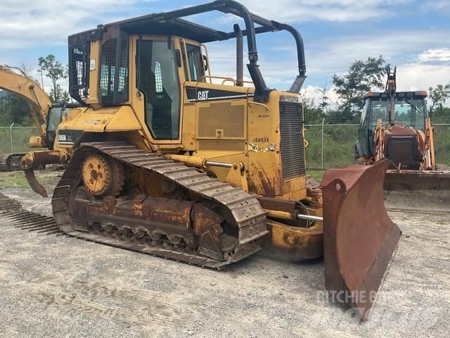 CAT D6N XL 履带式推土机