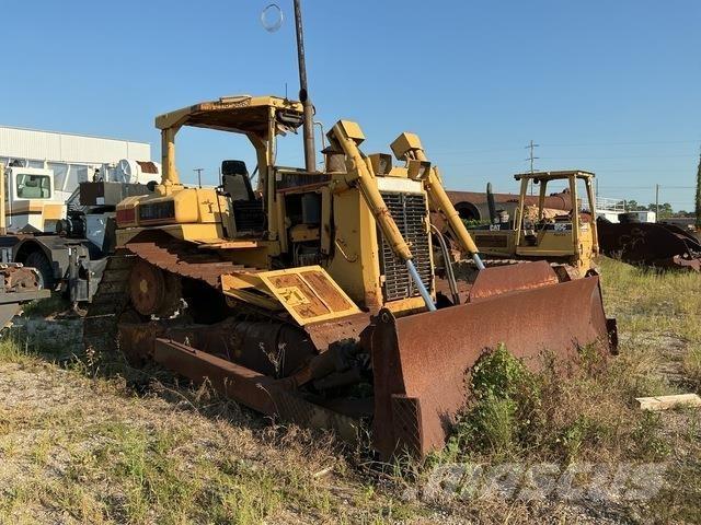 CAT D6R 履带式推土机