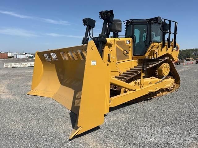 CAT D7 履带式推土机