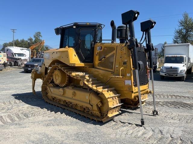CAT D7 履带式推土机