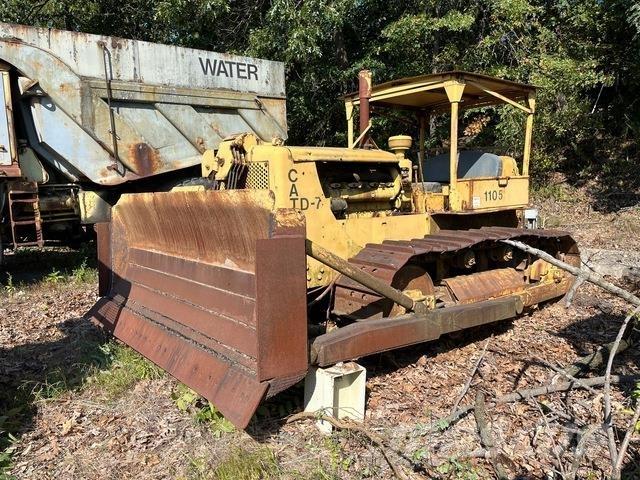 CAT D7 履带式推土机