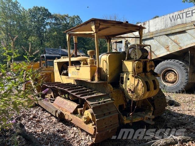 CAT D7 履带式推土机