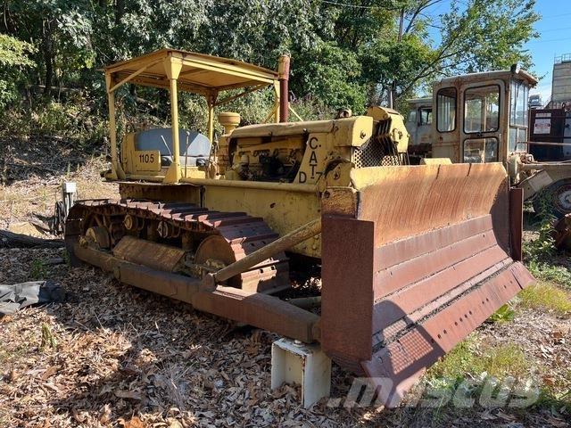 CAT D7 履带式推土机