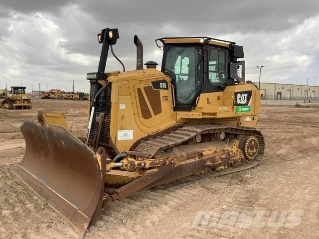 CAT D7E 履带式推土机
