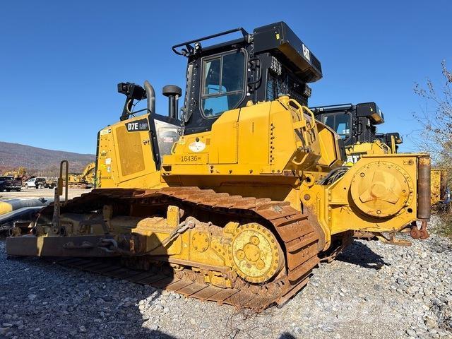 CAT D7E LGP 履带式推土机