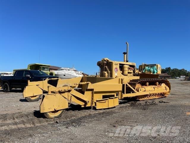 CAT D8 履带式推土机