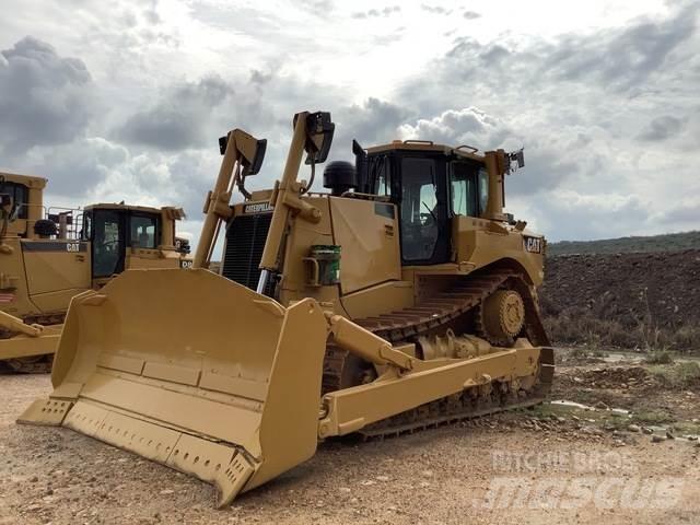 CAT D8T 履带式推土机