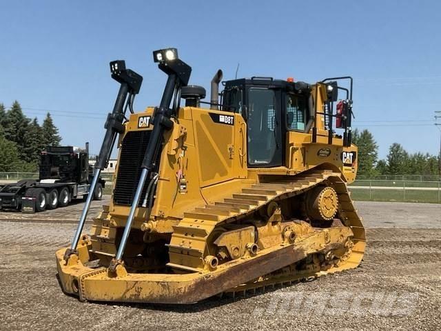 CAT D8T 履带式推土机