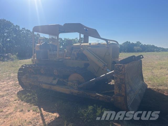 CAT D9G 履带式推土机
