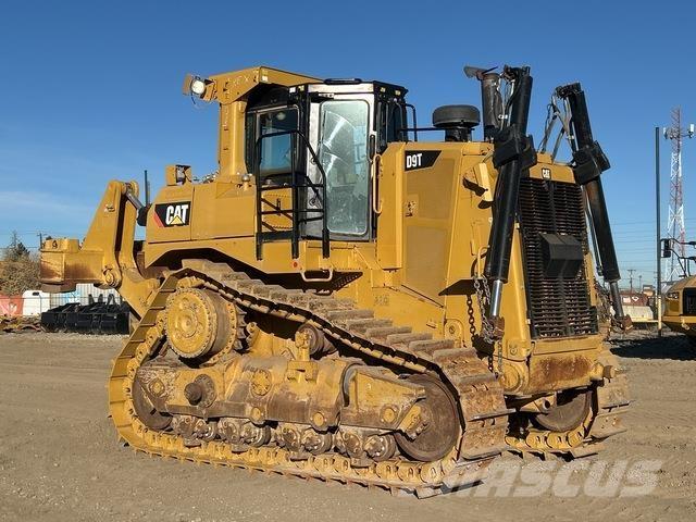 CAT D9T 轮式推土机