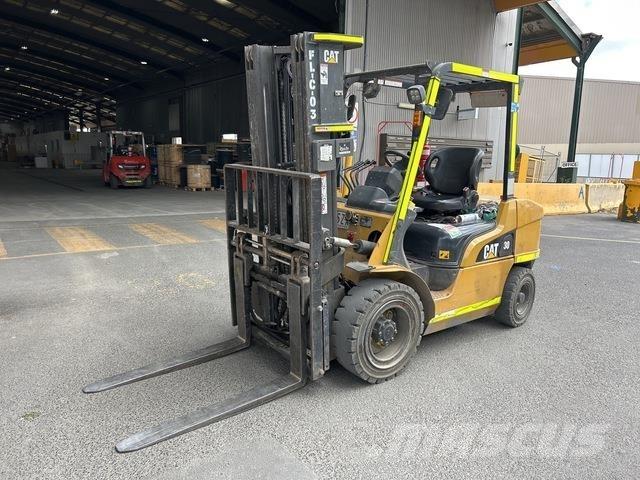 CAT DP30 其他叉车