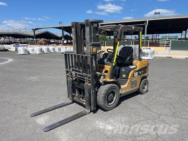 CAT DP30NT 其他叉车