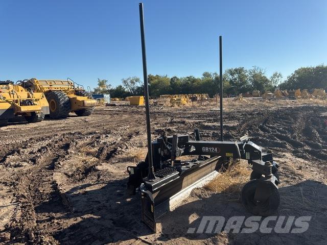 CAT GB124 平地机/推土机
