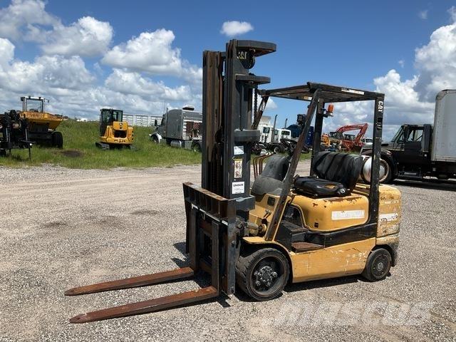 CAT GC30K 其他叉车