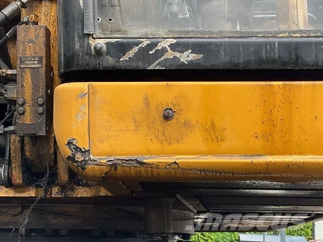 CAT M320 轮式挖掘机