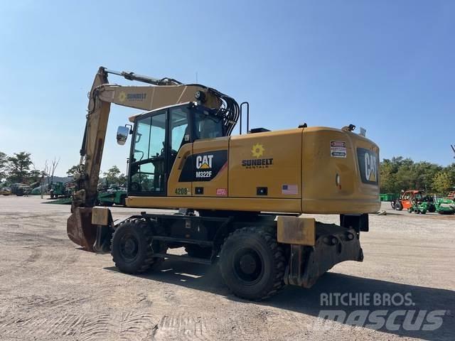CAT M322F 轮式挖掘机