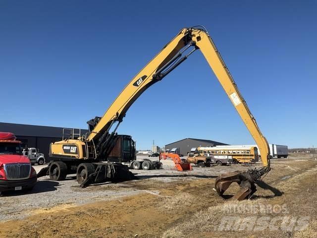 CAT MH3059 工业挖掘机