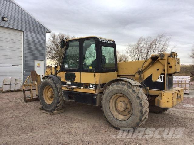 CAT TH83 伸缩臂叉装车|叉装车