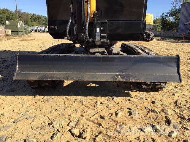 CFG QNT30 履带挖掘机