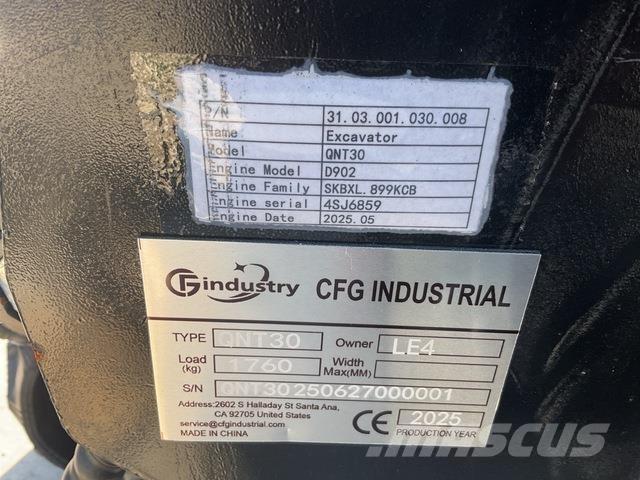CFG QNT30 履带挖掘机