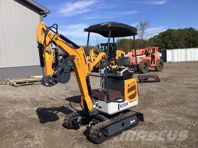 CFG XZ20R 履带挖掘机