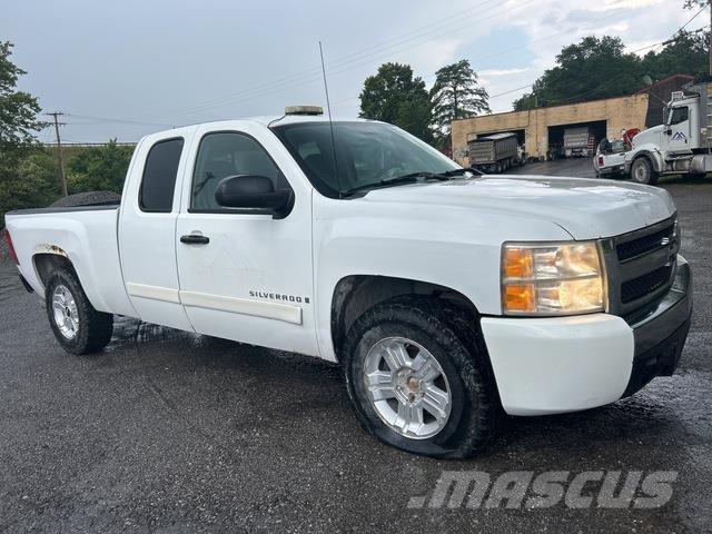 Chevrolet 1500 皮卡车